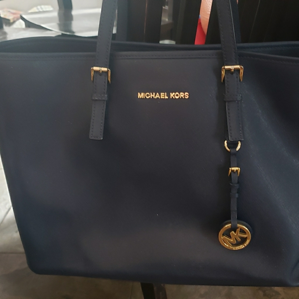 Michael Kors tote